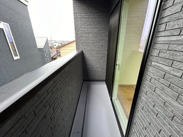戸建　一宮市今伊勢町宮後　全4区画分譲のバルコニー|バルコニーは南向きで洗濯物もよく乾きます！