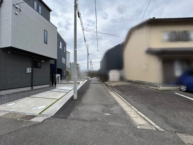 戸建　一宮市今伊勢町宮後　全4区画分譲の前面道路含む現地写真|■前面道路　■ヤマダ不動産　株式会社リライフ　一宮店　■夢のマイホーム購入をフルサポートします！