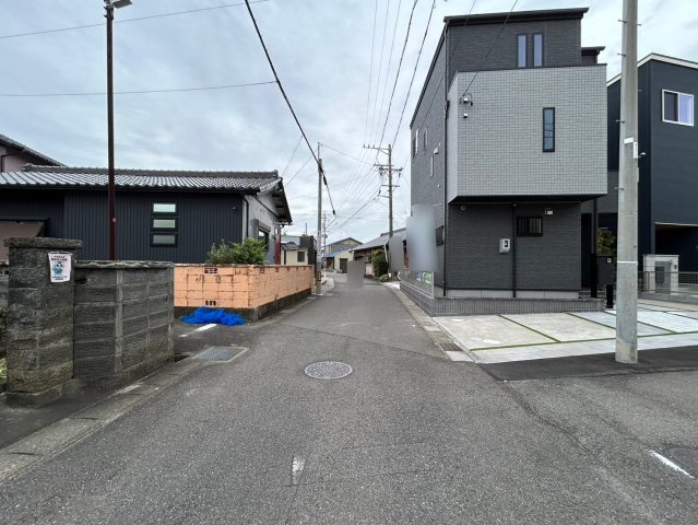 戸建　一宮市今伊勢町宮後　全4区画分譲の前面道路含む現地写真|■前面道路　
■ヤマダ不動産　株式会社リライフ　一宮店
