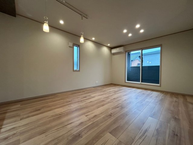 戸建　一宮市今伊勢町宮後　全4区画分譲の居間・リビング|■YAMADA電機の　ヤマダ不動産　株式会社リライフ　一宮店■ いつでもお問合わせ下さい。