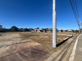 【前面道路含む現地写真】