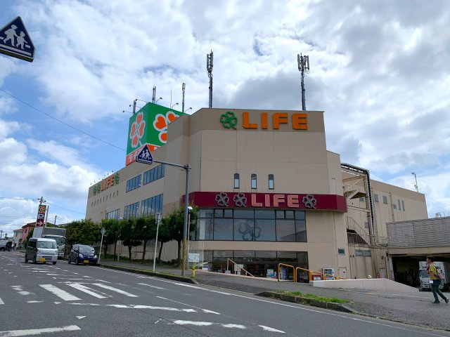 柏市中原２丁目新築戸建【増尾西小学校：6分】の周辺|ライフまで550ｍ