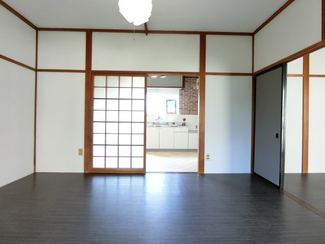 境港市蓮池町戸建て（収益物件）の洋室