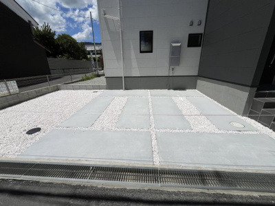 【駐車場】 | 【20万円ｷｬｯｼｭﾊﾞｯｸ対象物件】リーブルガーデン葛城新庄4期 全3棟 1号棟