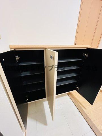 仲介手数料０円！フォレスト白鳥の収納