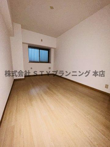 仲介手数料０円！フォレスト白鳥の洋室