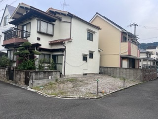 大東市南楠の里町土地の前面道路含む現地写真