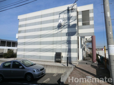 【エントランス】 | レオパレスカメリア五番館