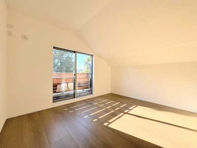 【洋室】 | ◆◇綱島東B号棟◇◆ | ◆子どものスタディ空間として、あるいは書斎やホビールームとして生活スタイルに合わせて使えるプライベートルーム。居心地のいい落ち着いたインテリアが似合います