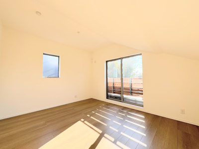 【洋室】 | ◆◇綱島東B号棟◇◆ | ◆感性を育むプライベートルームはシンプルでスマートな空間。好みの空間で読書をしたり、音楽を聞いたりと一人の時間も充実したものにできます。