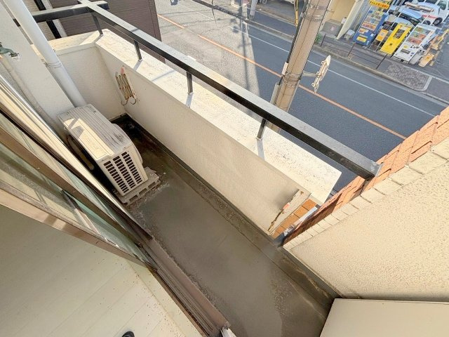 Renatus新大阪のバルコニー