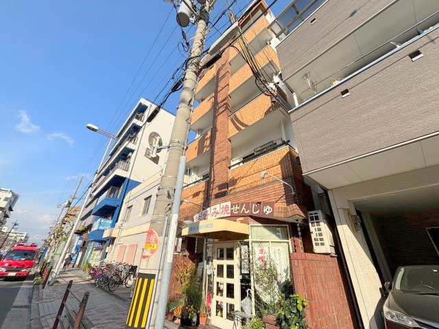 Renatus新大阪の外観