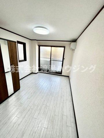 リブ山手の内装