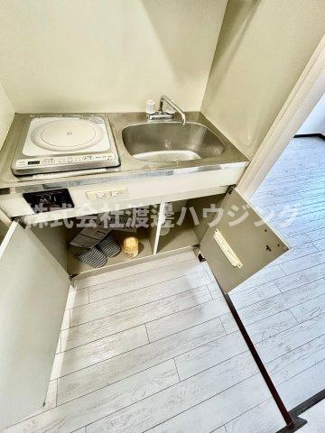 リブ山手のキッチン|キッチン下収納