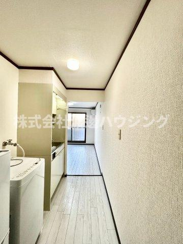 リブ山手の居間・リビング