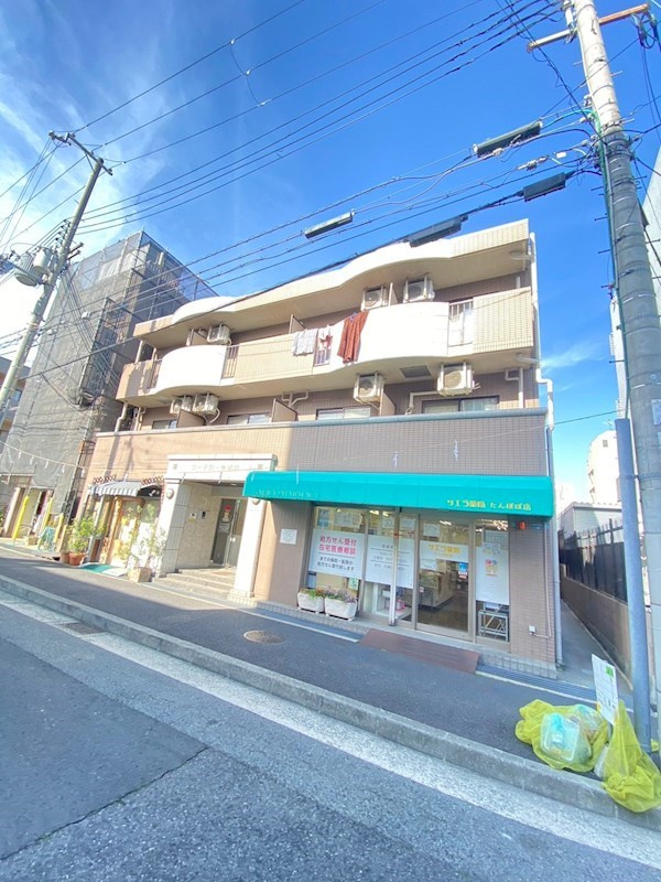 ローテローゼ本山の外観