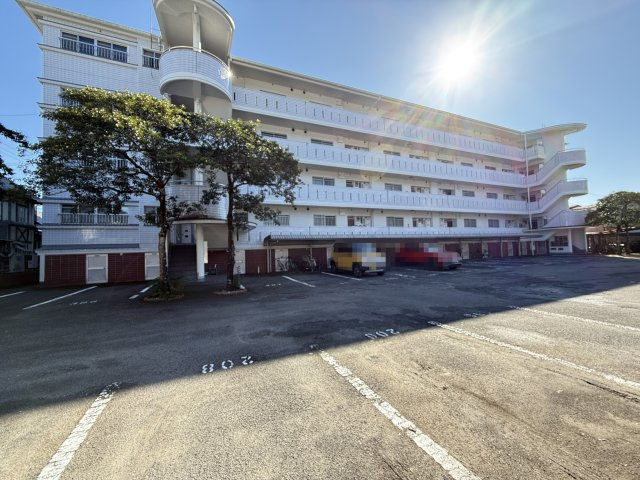 カーサ一ツ橋の外観