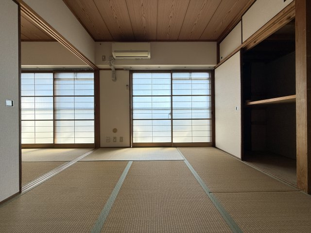 カーサ一ツ橋の和室