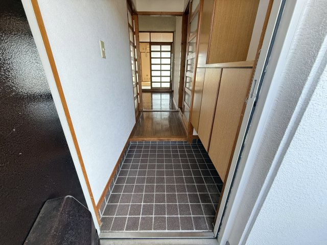 カーサ一ツ橋の玄関