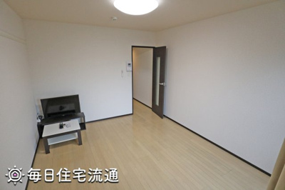 【寝室】 | ブラウニー国立