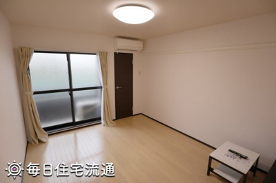 【洋室】 | ブラウニー国立