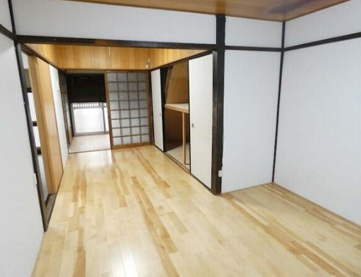 大津市膳所２丁目の倉庫の内装|内装は落ち着いています