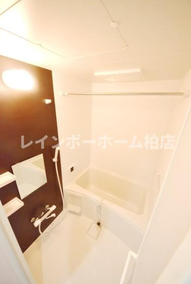 【仲介手数料：50％OFF】対象物件！の浴室|きれいなお風呂です