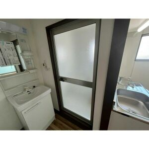 木曽川コーポラスの洗面所