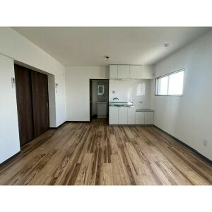 木曽川コーポラスの和室