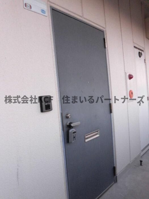 エスポワール御堂島の玄関|きれいな玄関です