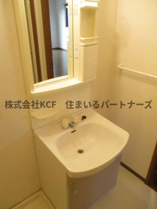 エスポワール御堂島の洗面所|忙しい朝には欠かせない洗面所です