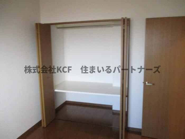 エスポワール御堂島の収納|大きなものも収納できそうです