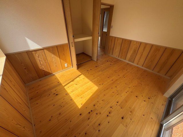 城島町江島　新築平屋の洋室