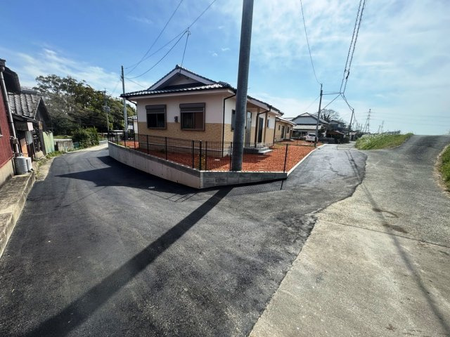 城島町江島　新築平屋の前面道路含む現地写真