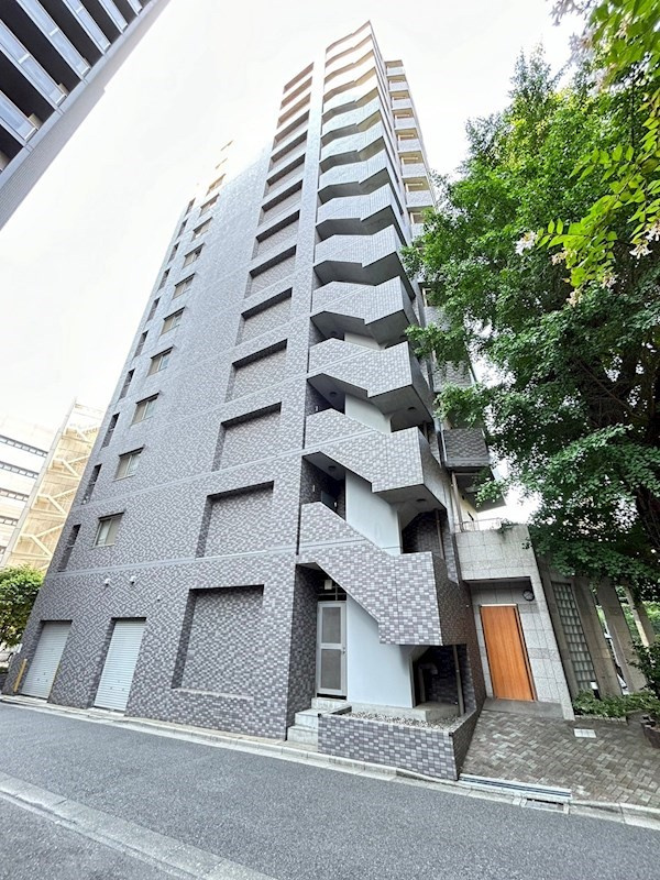 スカイコート原宿の外観