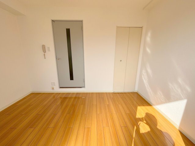 木川東エクセルハイツの居間・リビング