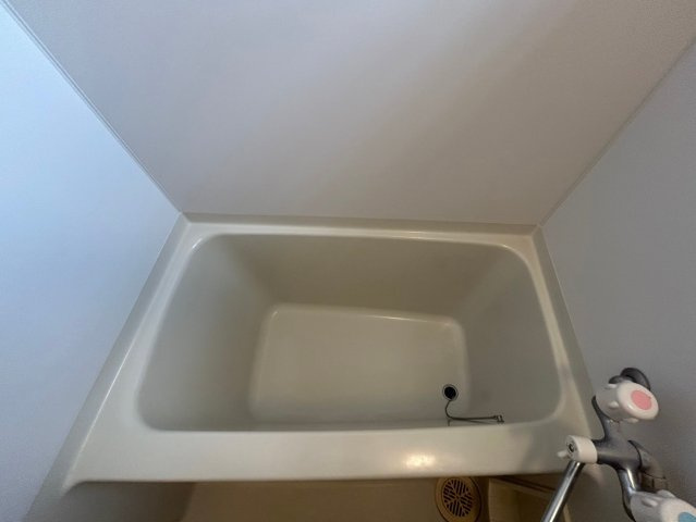 セゾン・ド源八の浴室