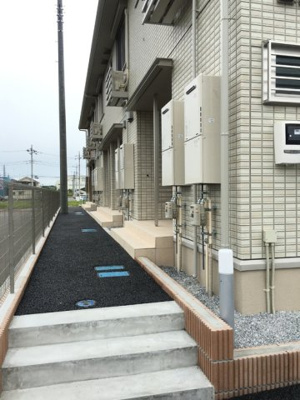 【エントランス】 | フォーゲルテラス リラ Ⅴ | エントランス