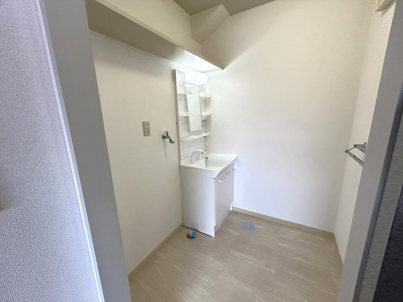 アンセスグランヒルズ　Ｅ棟の洗面所