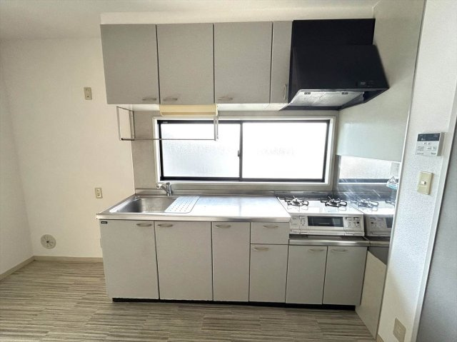 アンセスグランヒルズ　Ｅ棟のキッチン