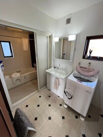 中古戸建の独立洗面台