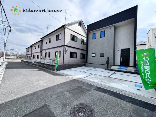 伊奈町内宿台　第1期　新築一戸建て　ワイウッドコート　03の前面道路含む現地写真