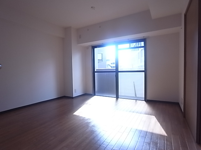 神戸市兵庫区浜崎通の賃貸マンション