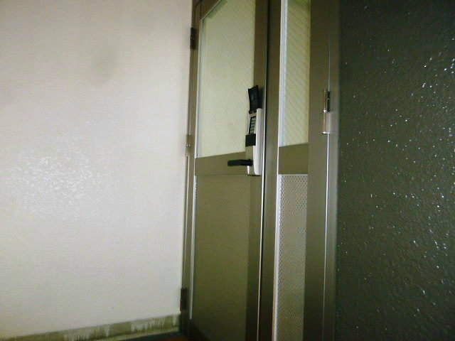 サンシャインビル（南）のエントランス