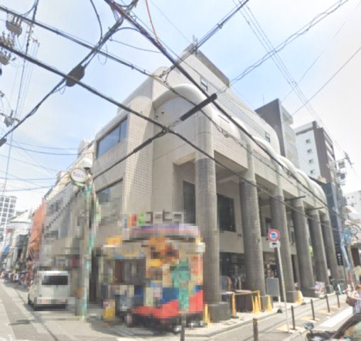 スパジオビルの外観