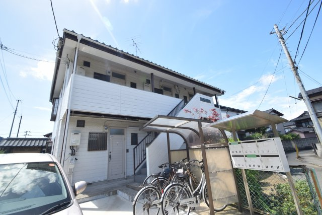 メゾンハピネスの外観|閑静な住宅街です
