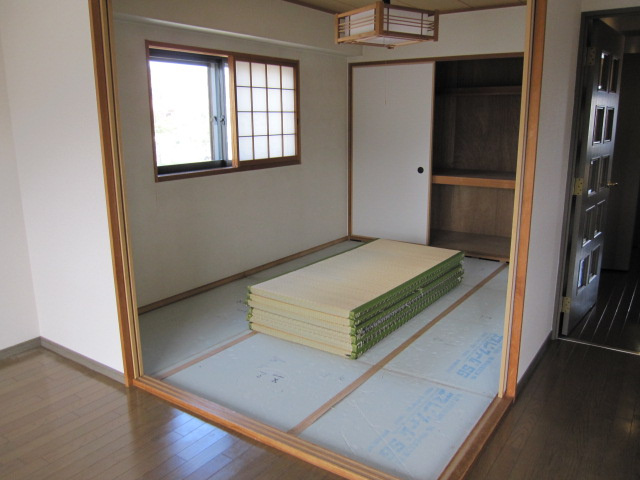 【和室】 | ダイアパレス北六甲 | ダイアパレス北六甲 （Good Home)