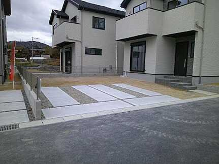 安芸郡熊野町川角2丁目　新築一戸建て(全4棟)の駐車場