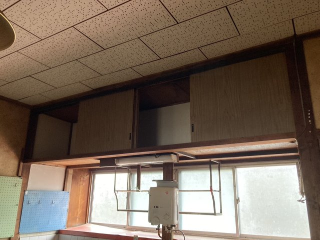 西条市安知生の中古一戸建のキッチン