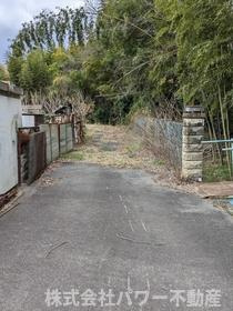 売土地　中里見町の前面道路含む現地写真|前面道路含む現地写真です